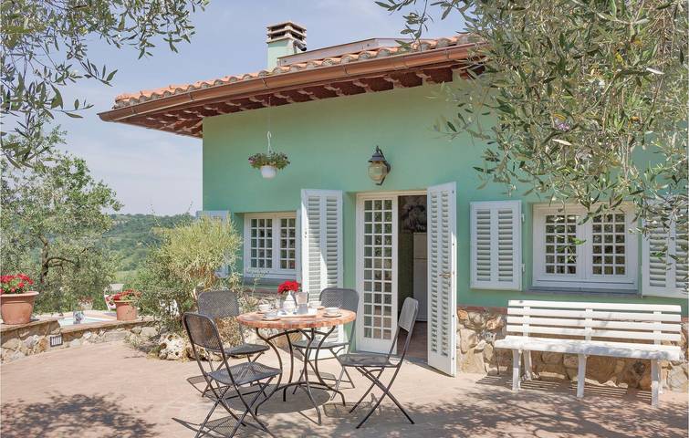 Familienfreundlicher Rückzugsort mit Pool und Parkplatz in Castelfiorentino, Florenz Provinz