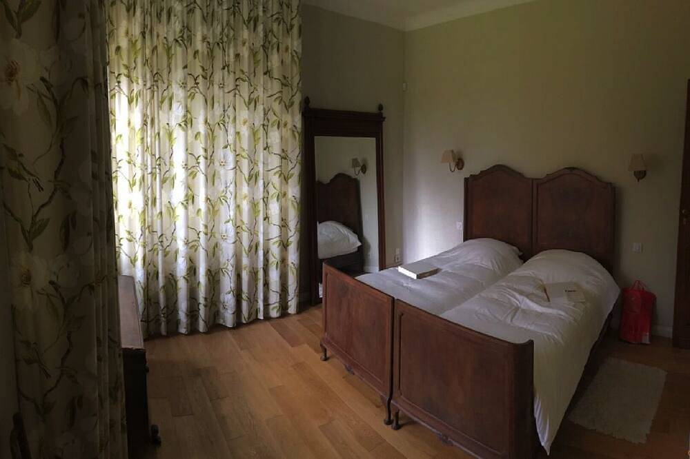 Casa de campo de 5 dormitorios + piscina a 10 minutos de Burdeos in Saint-Loubès, Región de Burdeos