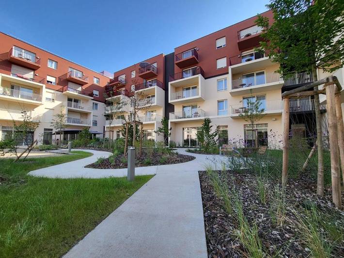 Location de vacances pour 3 personnes, avec piscine et vue ainsi que jardin et sauna, animaux acceptés à Saverne - 2