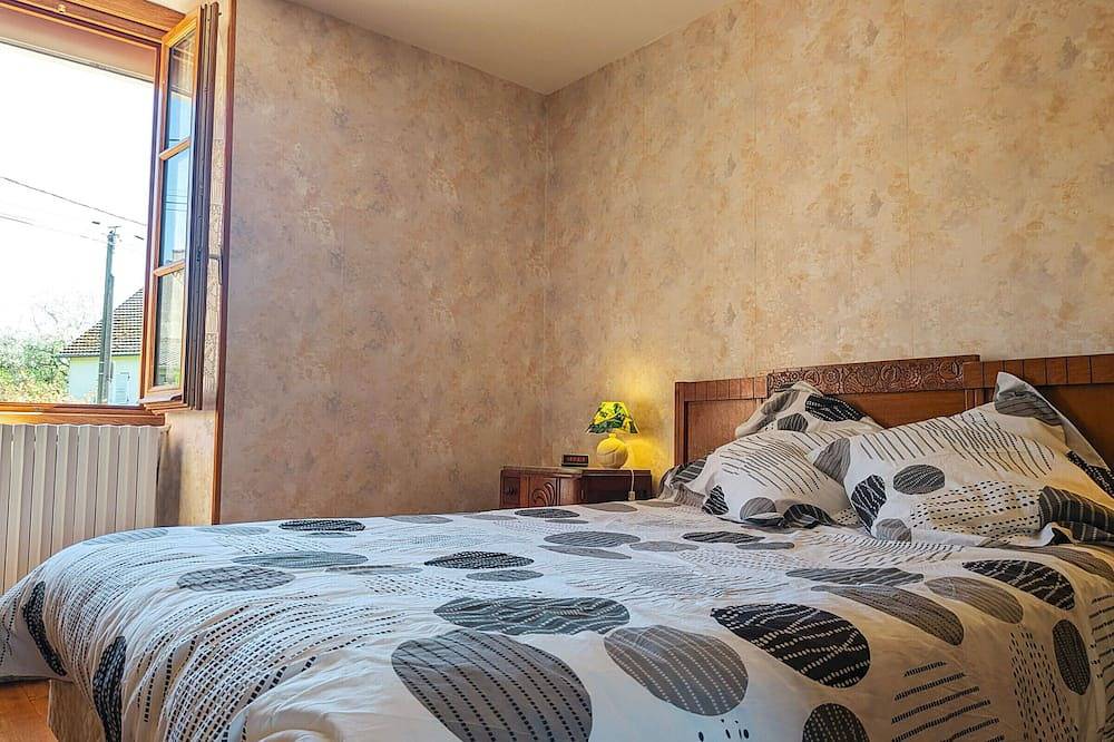 Haus mit Parkplatz - 7 Pers. in Éguzon-Chantôme, La Châtre und Umgebung