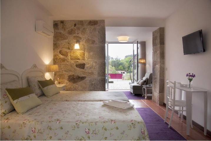 Casa rural para 10 personas, con Balcón y Terraza además de Jardín y Piscina en Arcos de Valdevez - 3