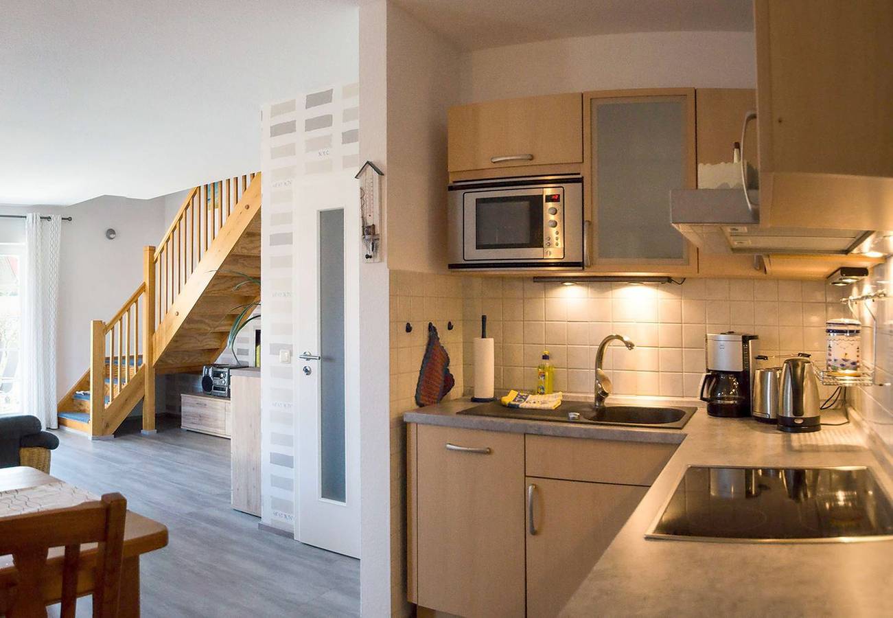 Moderne, komfortable Ferienhaushälfte mit Terrasse, für max. 5 P., Wlan, Wama in Prerow, Fischland - Darß - Zingst