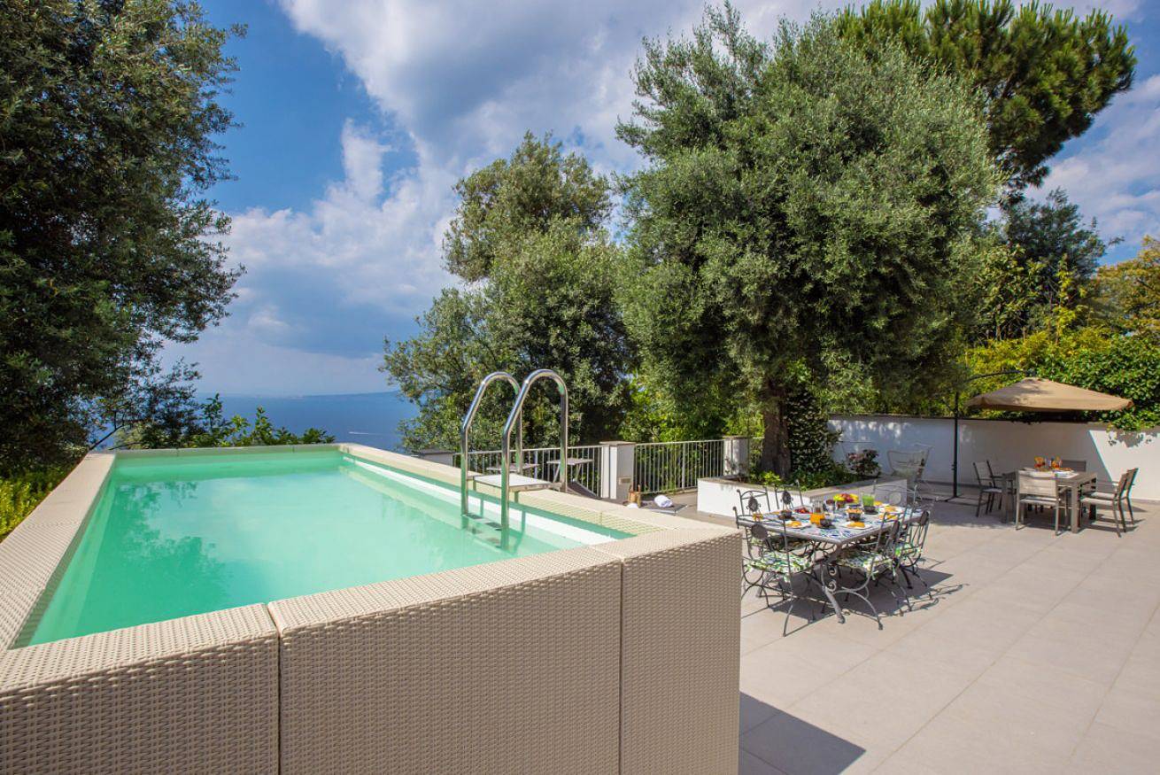 Villa per 11 persone con piscina in Sorrento, Napoli e dintorni
