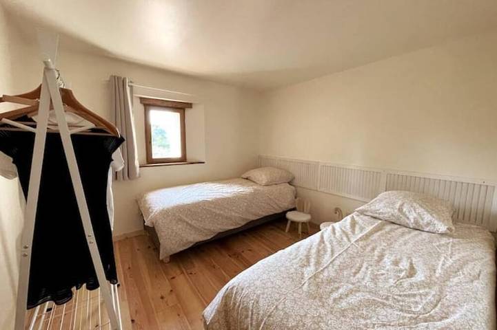 Location de vacances pour 8 personnes, avec jardin et terrasse à Brens - 2