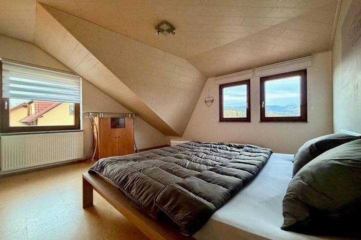 Ganze Wohnung, Rauschelbach Loft 9 - Ferienwohnung mit 2 Schlafzimmern und Balkon in Poppenhausen, Rhön-Hessen