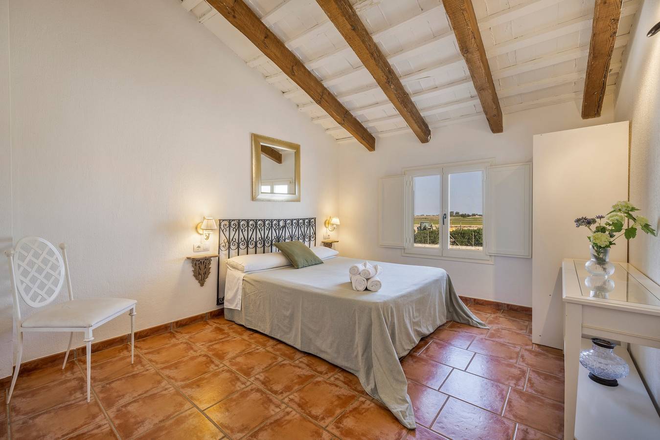 Landhaus 'Masia Llambrich' mit privatem Pool, Wlan und Klimaanlage in Terres de l'Ebre, Delta de l'Ebre