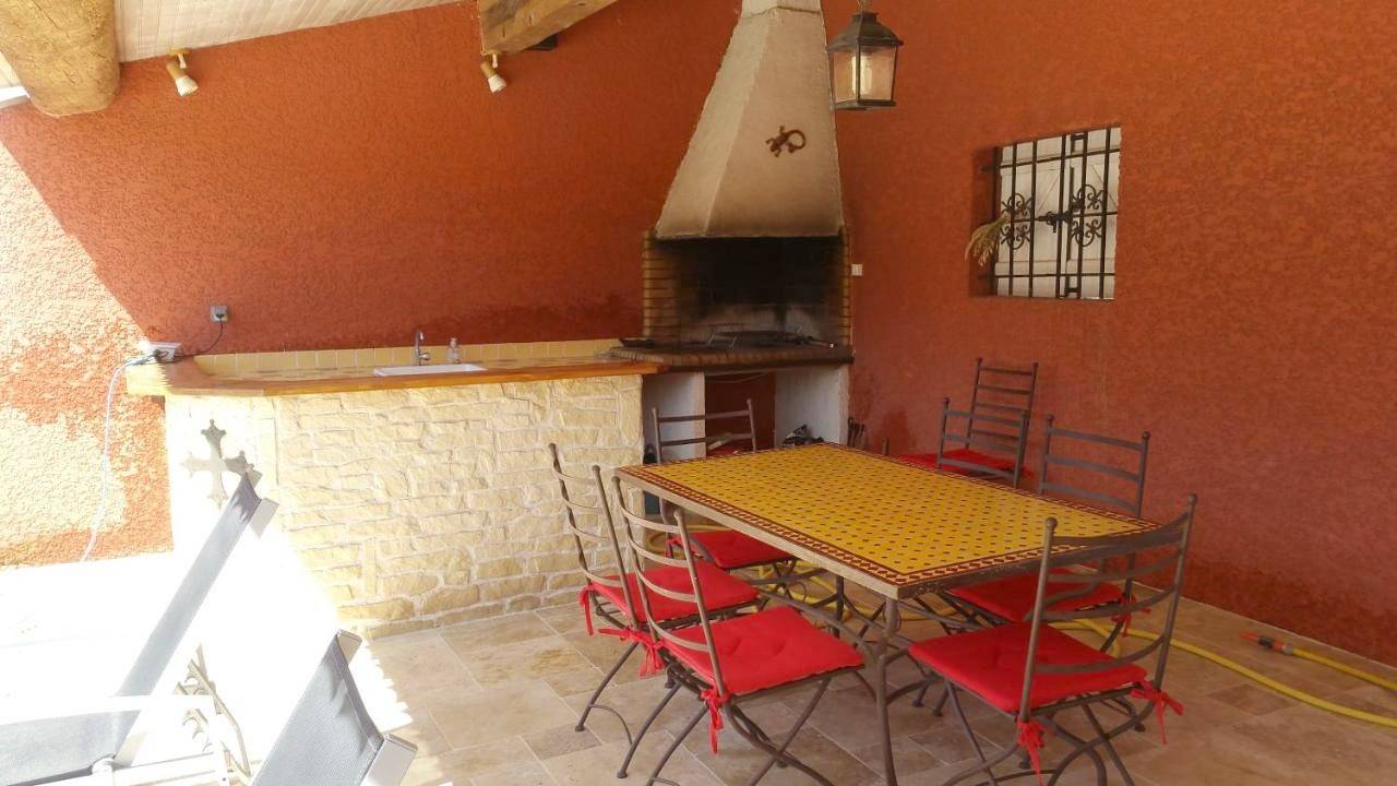 Three-Bedroom House in Thézan-des-Corbières, Mittelmeerküste (Frankreich)