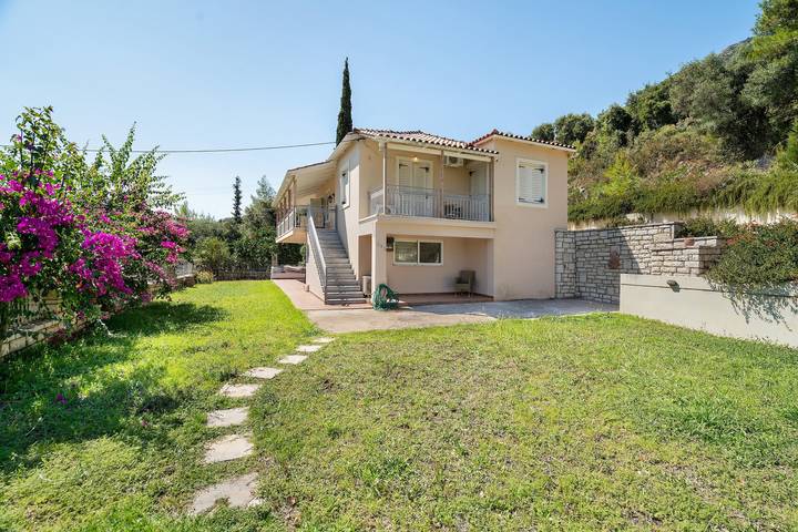 Ferienhaus 'Evans Garden Suite' in Nikiana, Alexandros