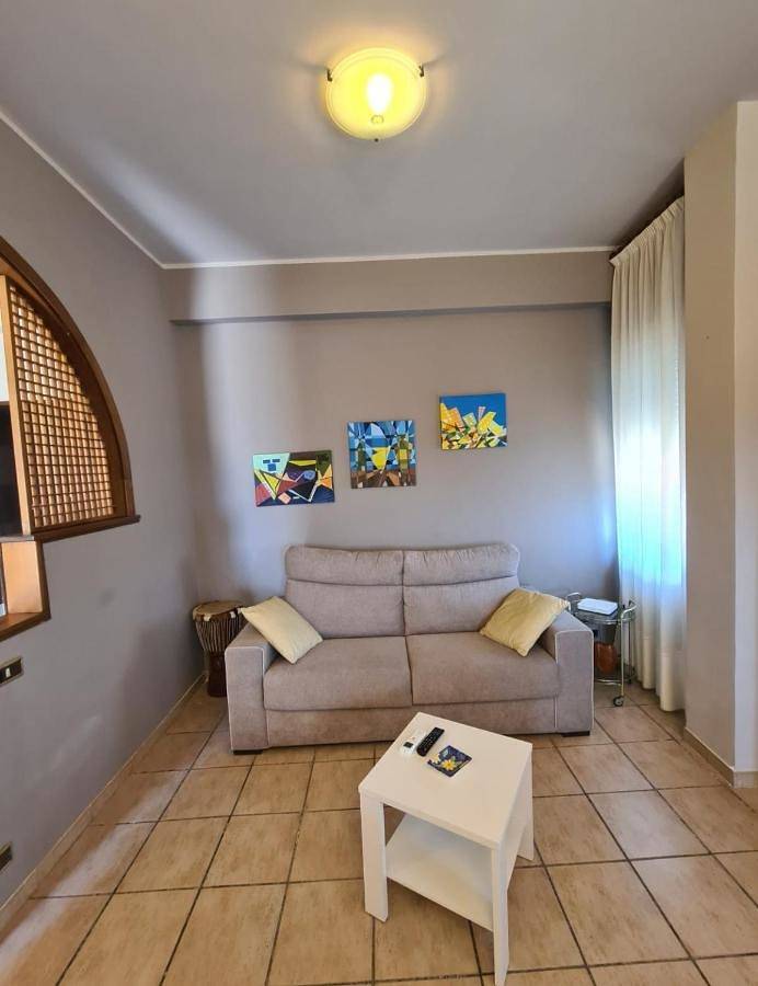 Casa vacanza per 4 persone, con terrazza e panorama in Calabria