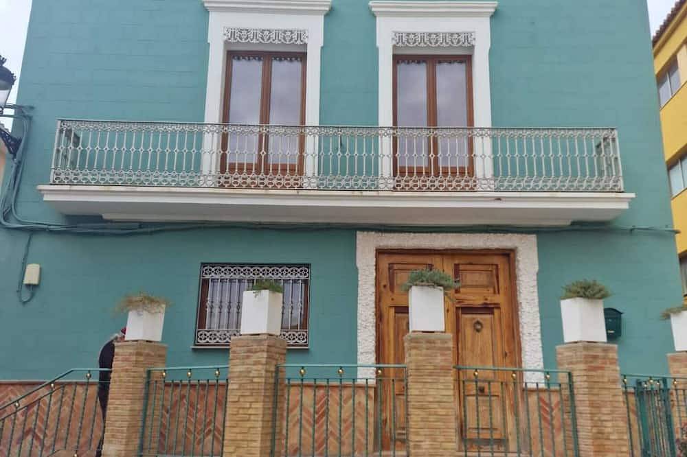 Entire apartment, The Carchata in Siete Aguas, Valencia Province