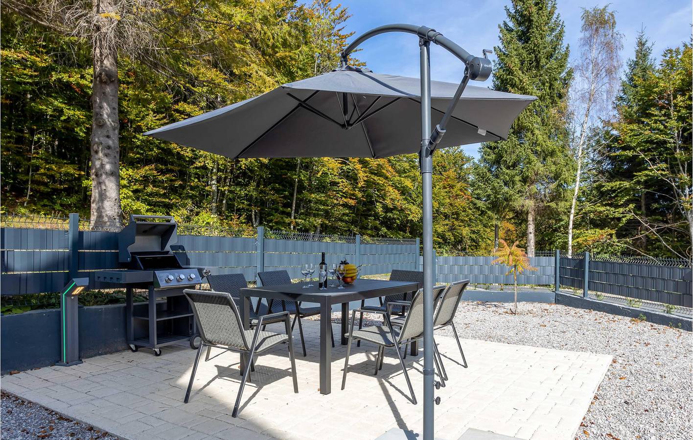 Charmante 1-Zimmer-Wohnung mit Sauna, Terrasse, WLAN und Parkplatz in Delnice, Primorje-Gorski Kotar