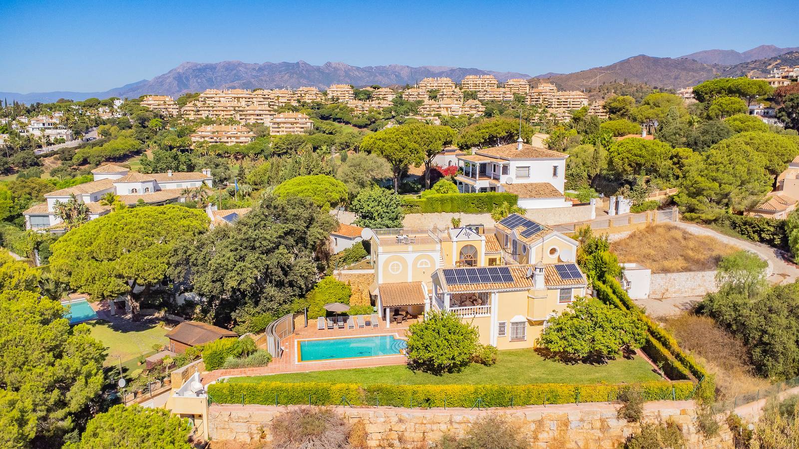 Cubo's Casa La Paloma in Marbella Ost, Marbella