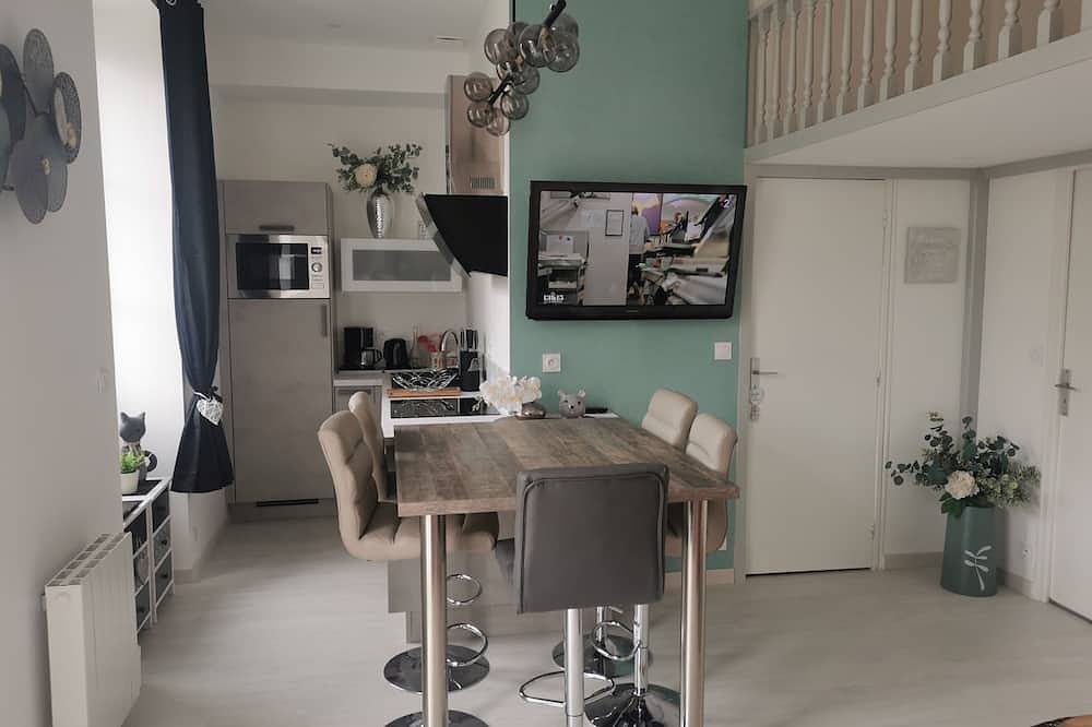 Apartamento entero, Gîte des 3 Plages 4/6 Personnes à 3 mn à Pied des Plages et 100 m des Commerces in Lancieux, Región de Dinan