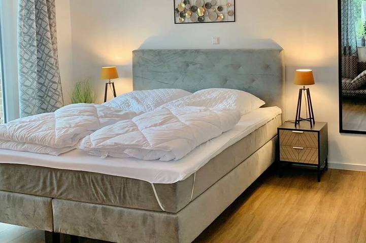 Ferienwohnung für 10 Personen, mit Balkon und Garten sowie Sauna und Pool, mit Haustier in Eckwarden - 3