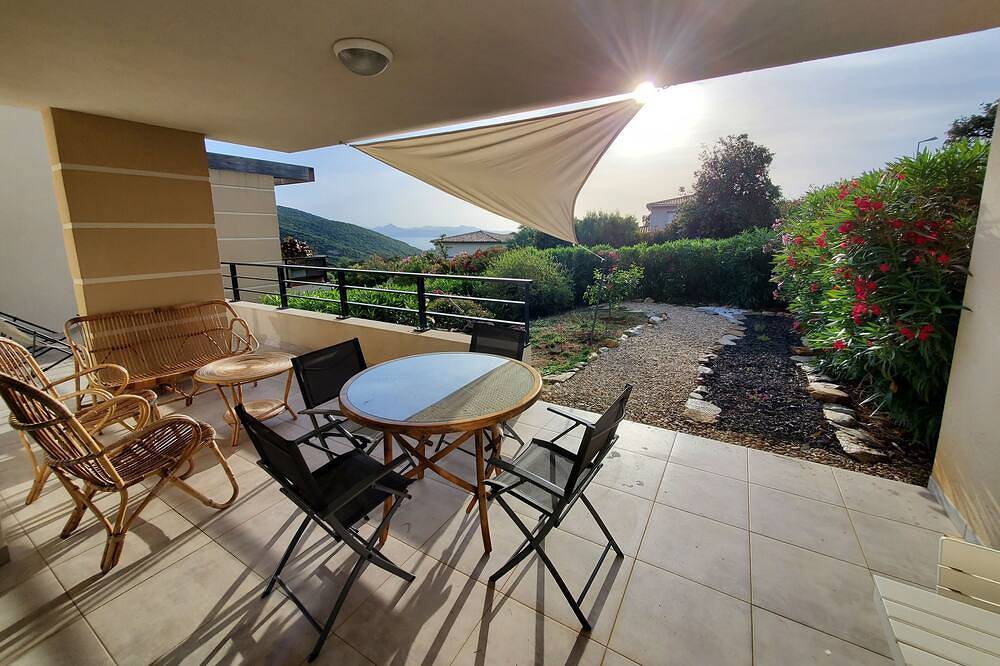 Ganze Wohnung, T3 Cap Corse Sea View Near Saint Florent in Farinole, Calvi und Umgebung