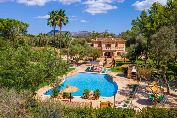 Finca mit Hund für 10 Personen, mit Garten in Llucmajor