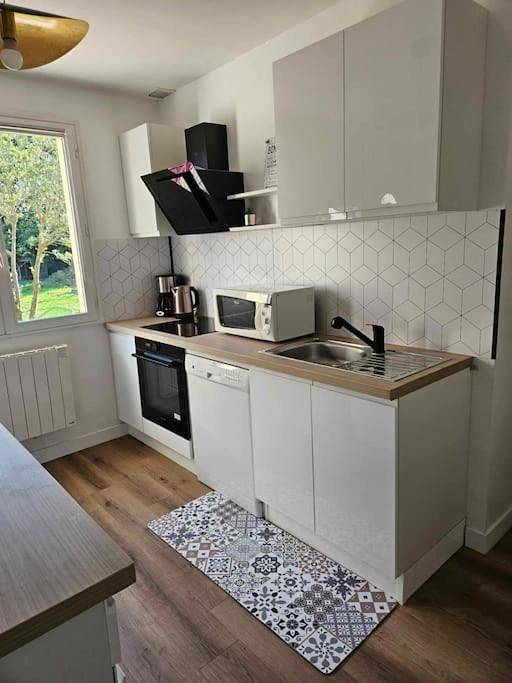 Location de vacances pour 9 personnes, avec jardin et terrasse à Pleuven - 3