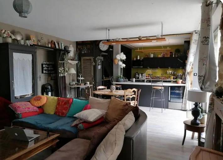 Chambre d’hôte pour 2 personnes, avec terrasse à La Celle-sous-Gouzon