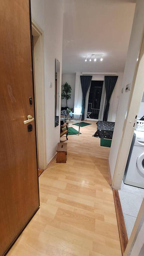 Ferienwohnung für 4 Personen, mit Terrasse und Ausblick in Belgrad - 2