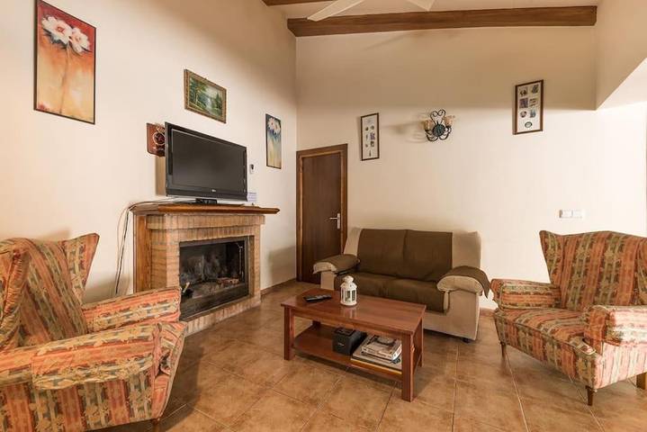 Casa rural para 4 personas, con jardín y balcón además de piscina y vistas en Comarca del Noroeste (Murcia) - 2