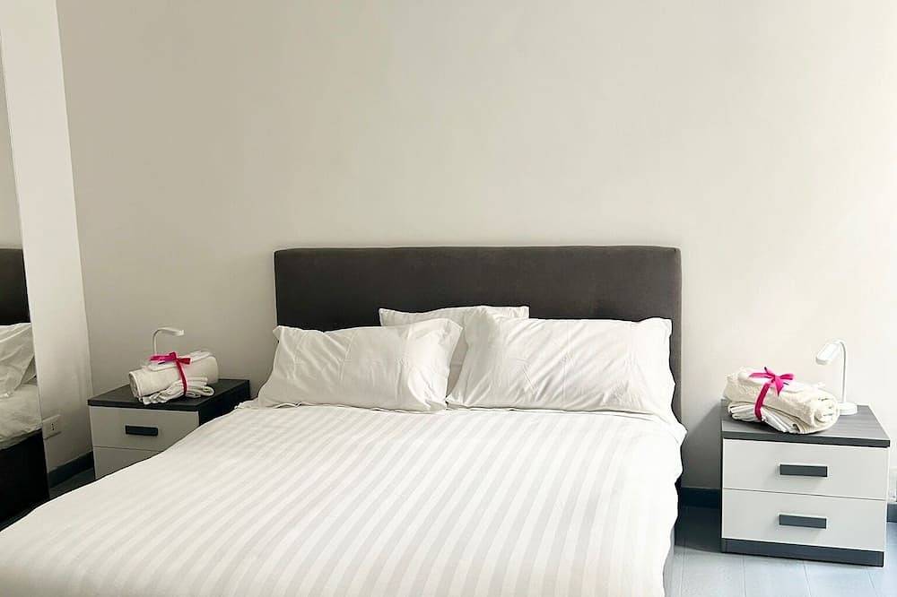 Ganze Wohnung, Entire apartment in the center of Frascati (Rome) in Frascati, Parco Regionale dei Castelli Romani