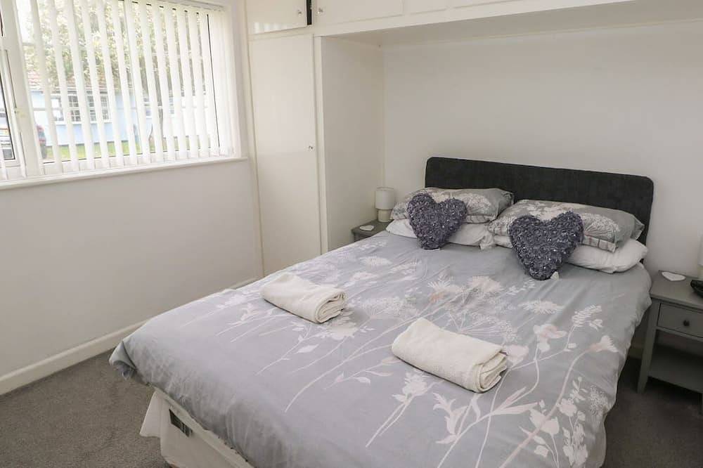 Chalet 26, Port Eynon in Swansea region