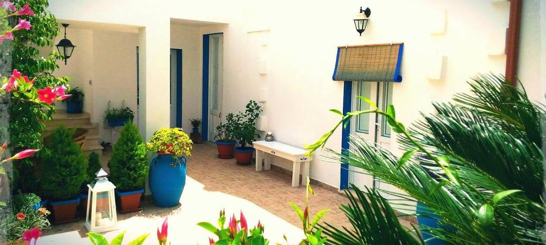 Bed and breakfast per 2 persone, con terrazza, adatto a famiglie con bambini - 1