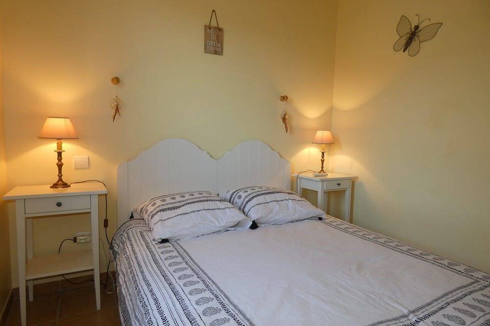 Villa with private pool, views of the Ventoux in Saint-Paul-Trois-Châteaux, Nyons region