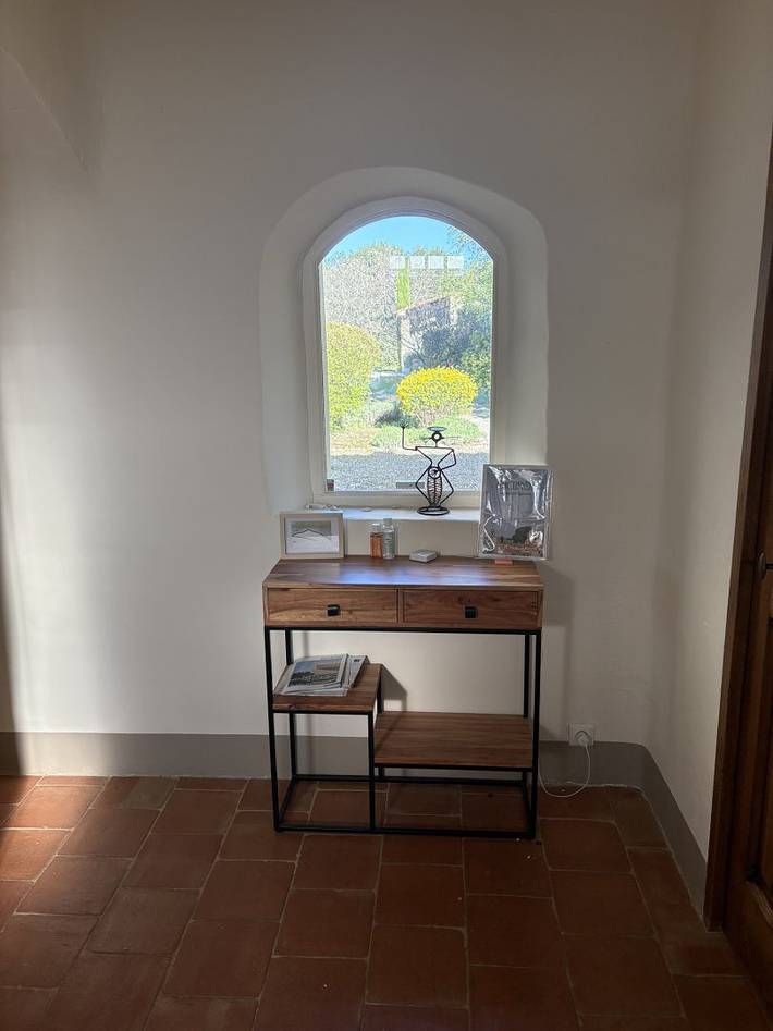 Gîte pour 8 personnes, avec jardin ainsi que piscine et terrasse à Cucuron - 4