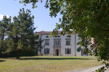 Chambre d’hôte pour 2 personnes, avec piscine et jardin dans l' Aude