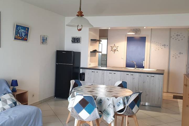 Appartement entier, Meublé à Saint Vaast la Hougue les pieds dans l'eau in Saint-Vaast-la-Hougue, Région de Cherbourg