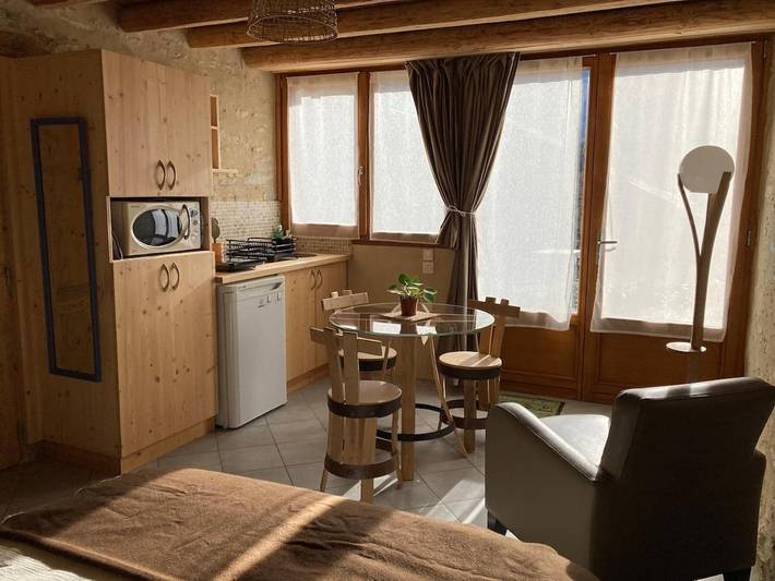 Gîte pour 2 personnes, avec vue et terrasse à Saint-Pierre-d'Allevard - 4