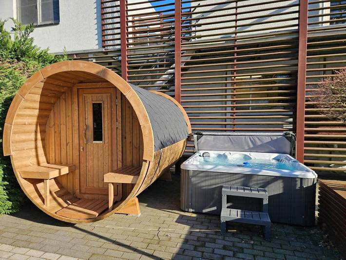 Location de vacances pour 23 personnes, avec vue ainsi que jardin et sauna, animaux acceptés à Heusden-Zolder - 2