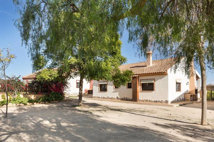 Chalet para 8 personas, con jardín y jacuzzi, Se admiten mascotas en Provincia de Murcia