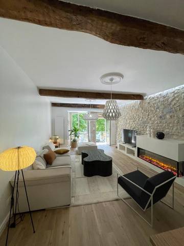 Gîte pour 4 personnes, avec terrasse et vue à Pont-en-Royans