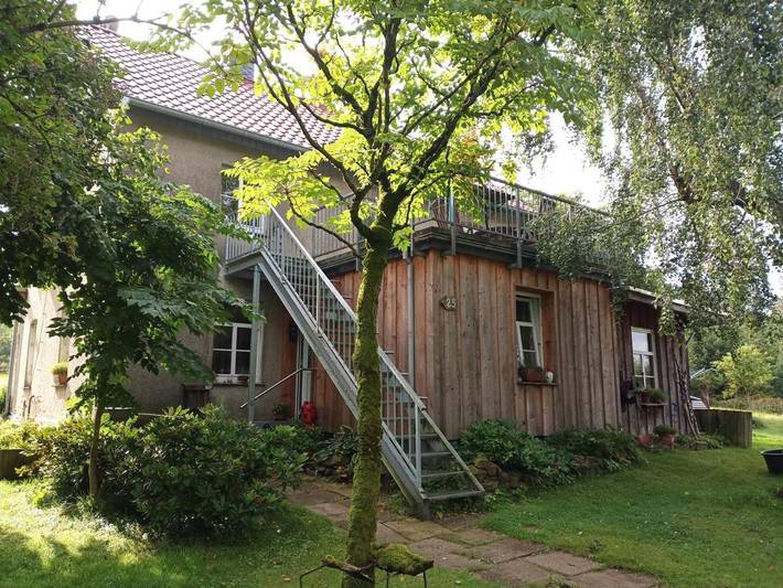 Ferienwohnung für 6 Personen, mit Balkon und Terrasse sowie Garten und Ausblick in Detmold