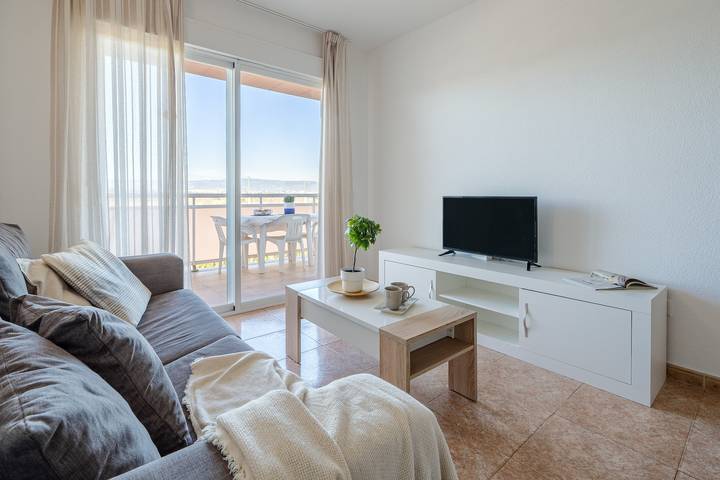 Apartamento entero, Los Riscos 2 in La Pineda, Vilaseca
