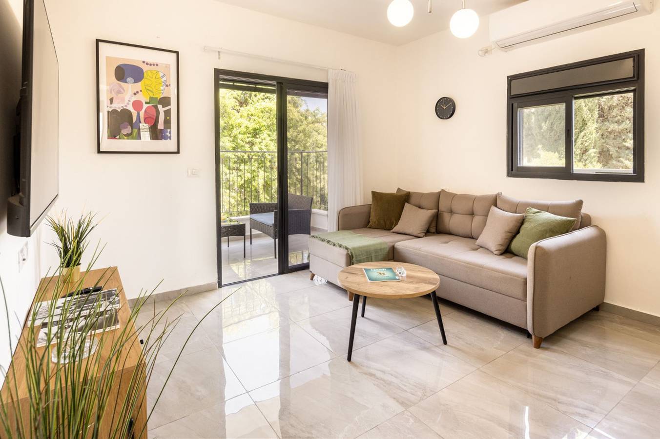 Appartement entier, Appartement de vacances pour 8 personnes avec balcon in Haïfa, District de Haïfa