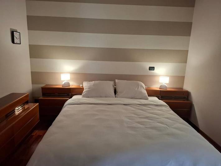 Location de vacances pour 6 personnes, avec terrasse et vue à Torre Pellice