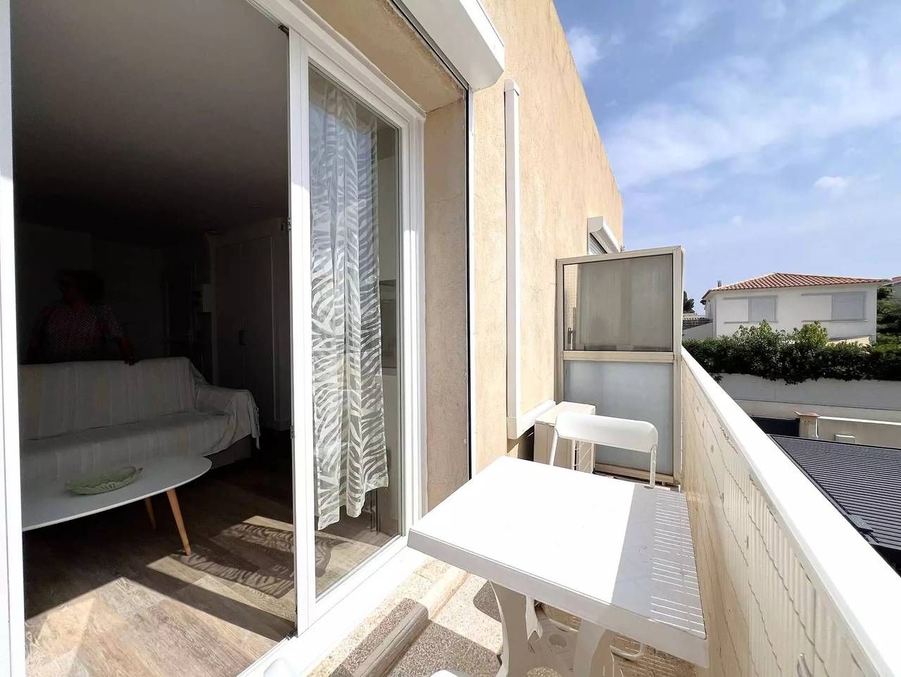 Studio entier, Studio climatisé pour 2 personnes à 50 m de la plage in l'Ayguade, Hyeres