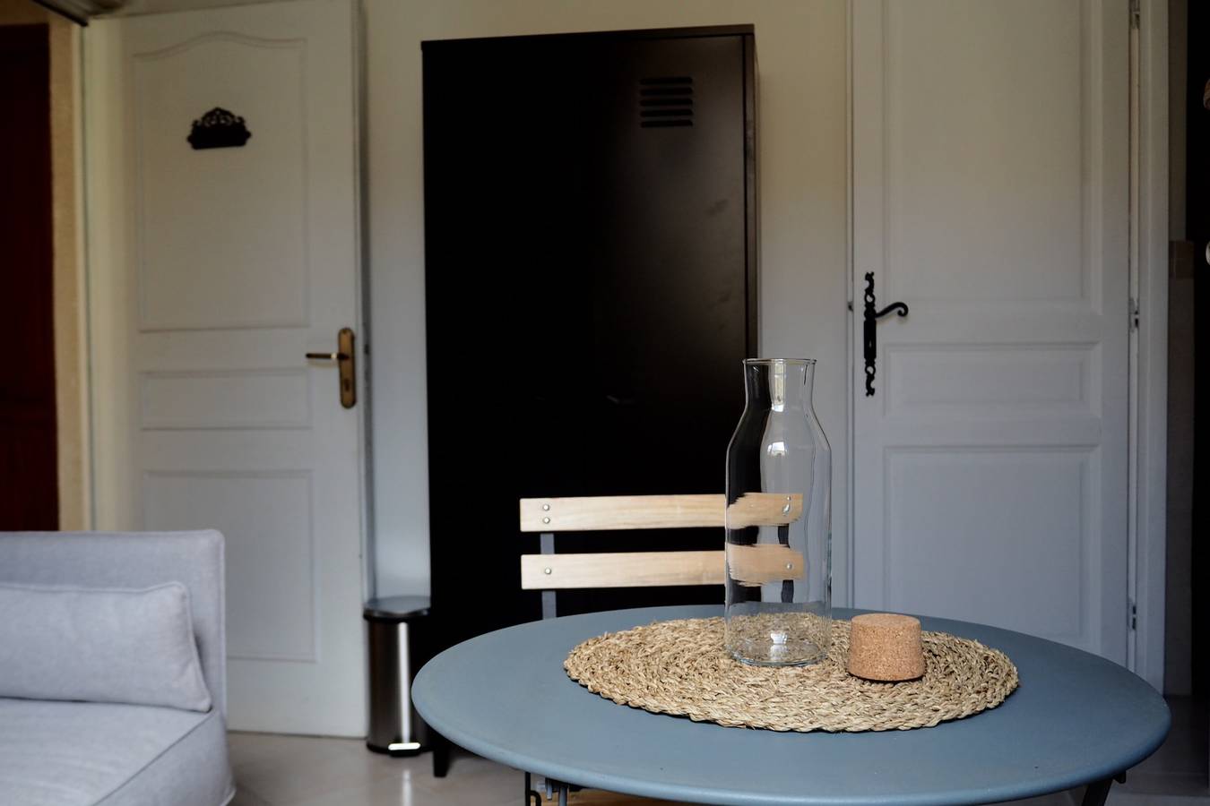 Studio entier, Nid au calme avec terrasse dans l'intra-muros in Avignon, Vaucluse