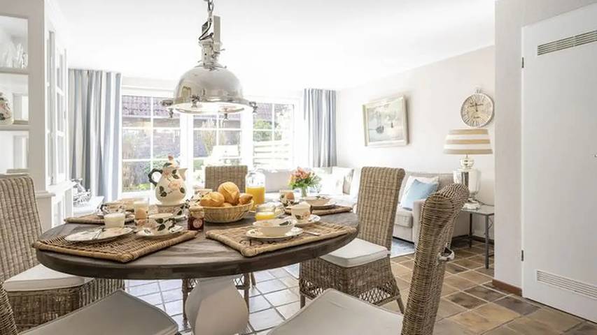 Ferienhaus für 7 Personen, mit Sauna und Terrasse in Dangast