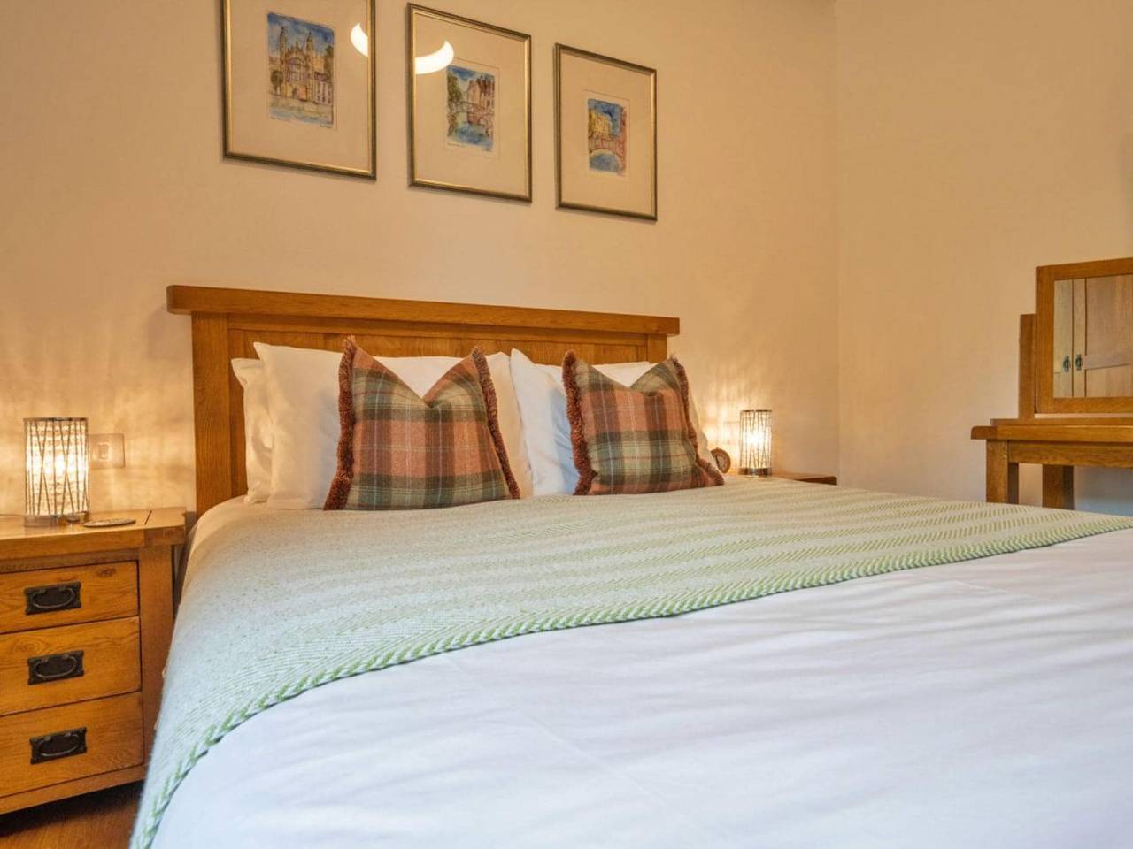 Romantic Cottage with Whirlpool in Winster, Derbyshire