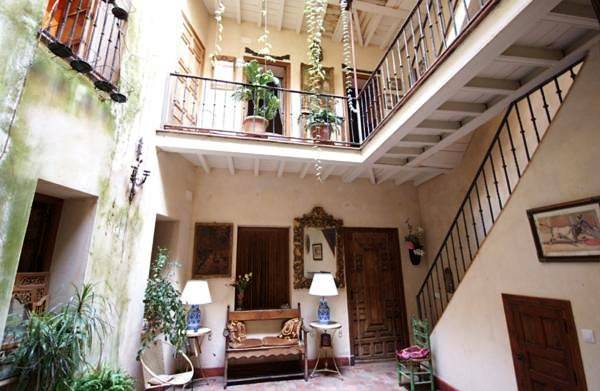 Hostal Casa Del Buen Viaje in Casco Antiguo, Sevilla