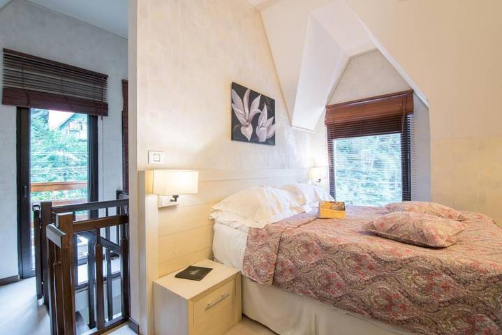 Hôtel pour 2 personnes, avec jardin ainsi que jacuzzi et sauna à Sinaia - 3