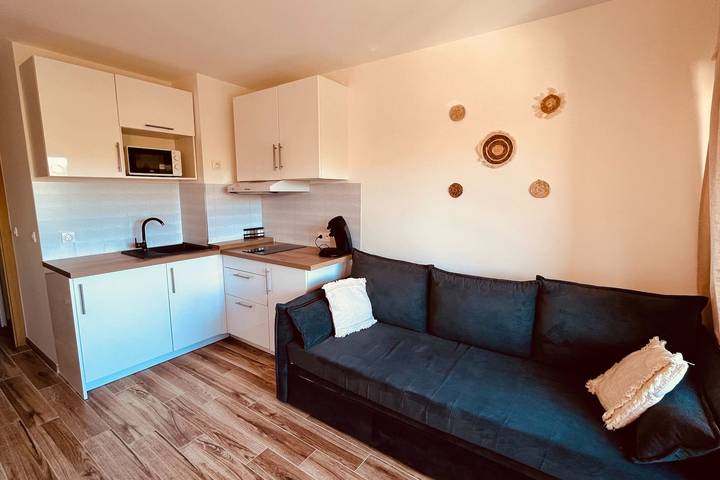 Gîte pour 2 personnes, avec piscine et balcon dans Port de Cannes Marina - 3