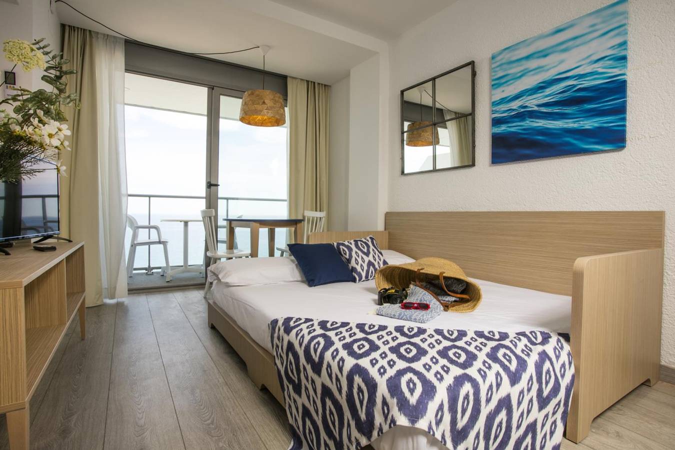 Entire studio, Studio Standard Blanes Playa 2p balcon in Els Pins Blanes, Blanes
