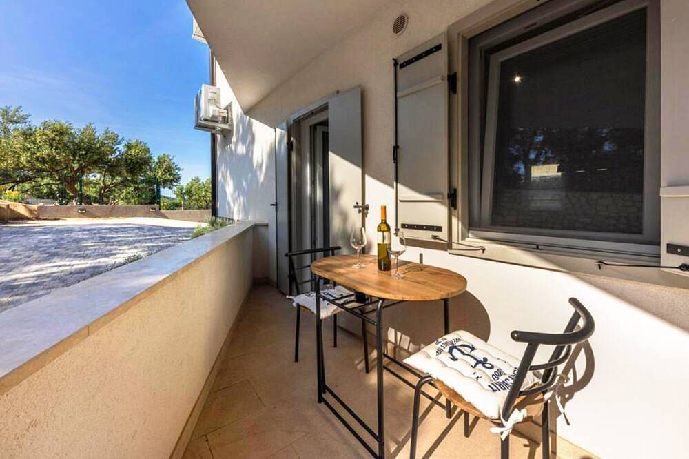 Ganze Wohnung, Villa Ancora - Merope Apartment Sv.Jakov, Nerezine, Croatia in Cunski, Kvarner Inseln
