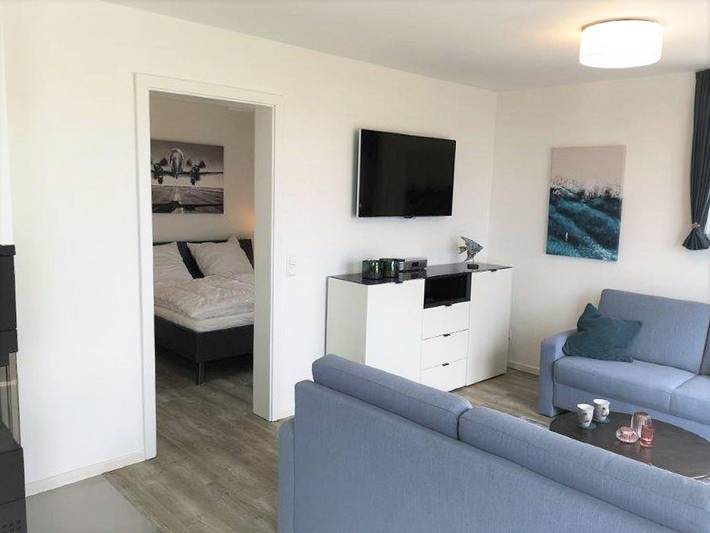 Ferienwohnung für 2 Personen, mit Seeblick und Ausblick sowie Terrasse in Schillig - 3