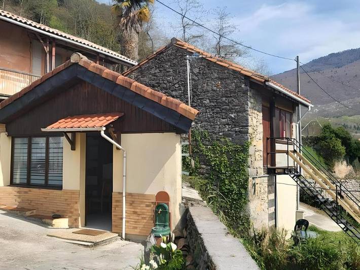 Location de vacances pour 4 personnes, avec vue et jardin, animaux acceptés à Ore - 2